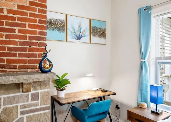 Stunning Shadyside 2 Bedroom Suite, First Floor Unit In Walkable Area Pittsburgh